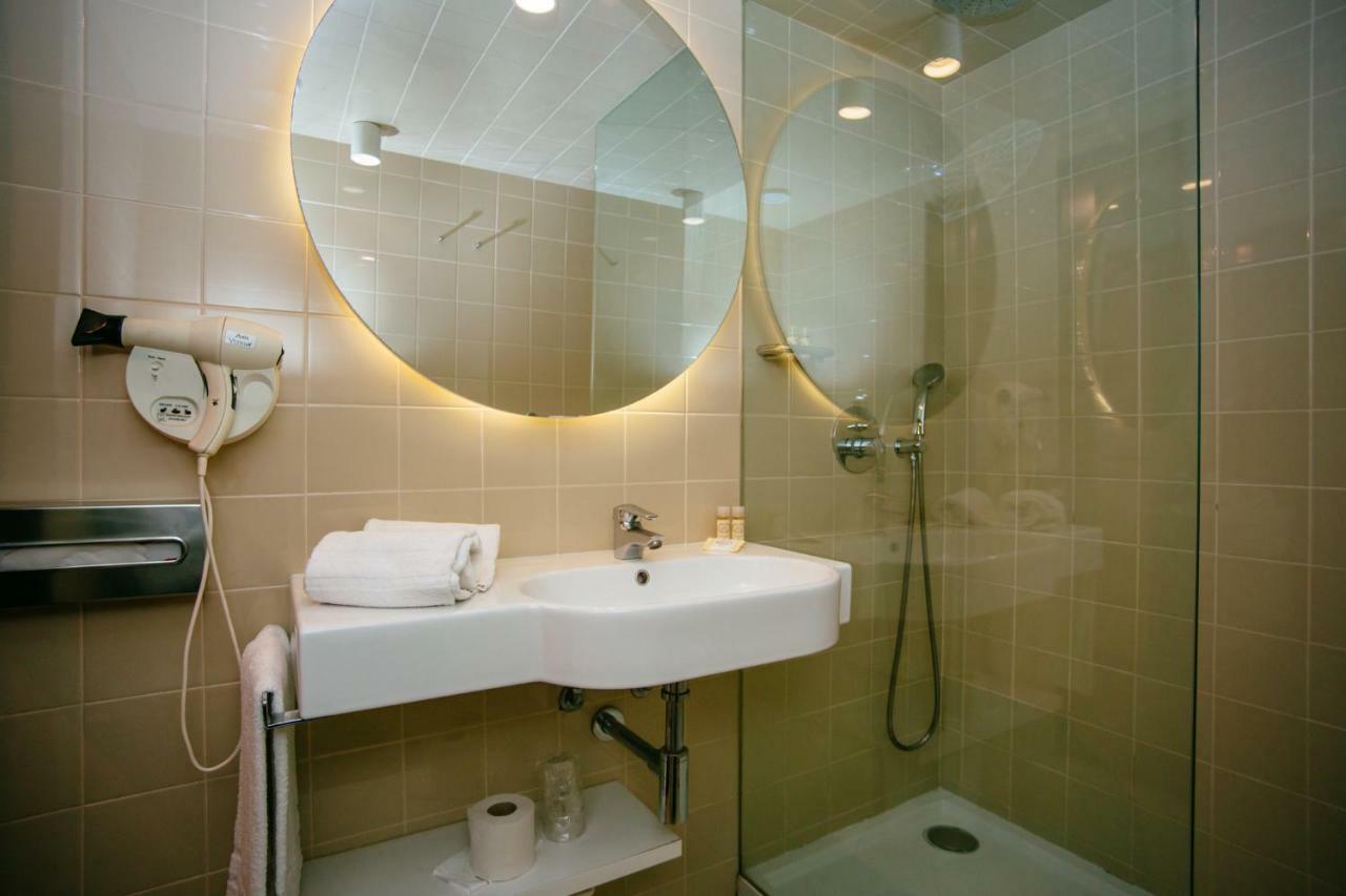 Quarto Twin com Vista da Cidade